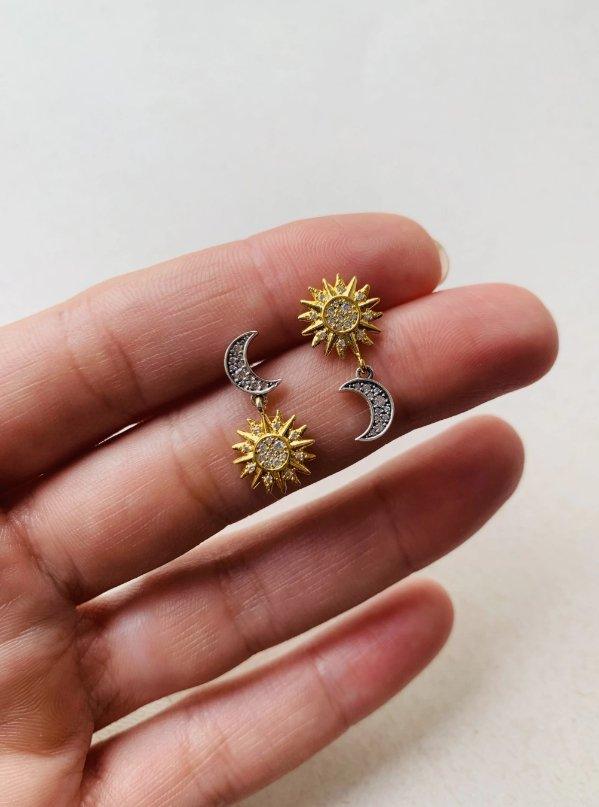 Boucle d'oreille prospérité soleil et lune - CLOTHO STORE